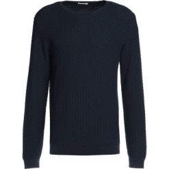 Swetry klasyczne męskie: Knowledge Cotton Apparel CHECK ROUND NECK Sweter total eclipse