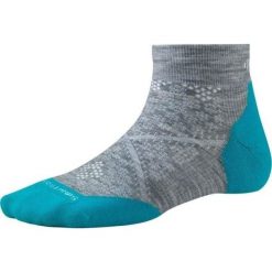 Skarpetki Smartwool PhD Run Light Elite SW211-811 - niebieski || szary. Niebieskie skarpetki damskie Smartwool. Za 87,99 zł.