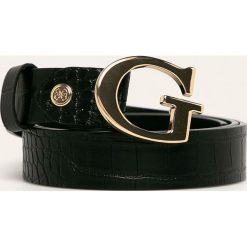 Guess Jeans - Pasek. Różowe paski damskie Guess Jeans, w paski, z jeansu. W wyprzedaży za 179,90 zł.