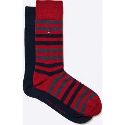Tommy Hilfiger - Skarpety (2-pack). Czerwone skarpetki męskie TOMMY HILFIGER, bez wzorów, z elastanu. Za 54,90 zł.