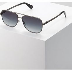 Marc Jacobs MARC Okulary przeciwsłoneczne black. Czarne okulary przeciwsłoneczne męskie marki Marc Jacobs. Za 759,00 zł.