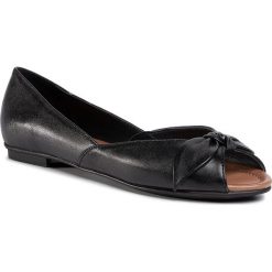 Półbuty LASOCKI - WI23-SORANA-01 Black. Czarne półbuty damskie Lasocki, na co dzień, bez wzorów, ze skóry, bez obcasa, na obcasie, bez zapięcia. Za 129,99 zł.
