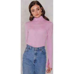 Golfy damskie: NA-KD Trend Golf z lekkiej dzianiny – Pink