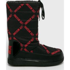 Love Moschino - Śniegowce. Czarne śniegowce damskie Love Moschino, z materiału, bez zapięcia. W wyprzedaży za 459,90 zł.