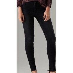 Jeansy skinny - Czarny. Jeansy damskie Mohito. Za 109,99 zł.