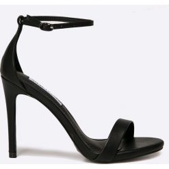 Steve Madden - Sandały. Szare sandały damskie marki Steve Madden, z materiału, na obcasie. W wyprzedaży za 239,90 zł.