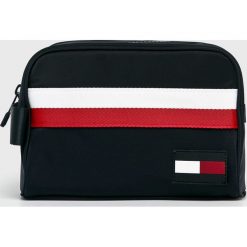 Tommy Hilfiger - Kosmetyczka. Niebieskie kosmetyczki męskie TOMMY HILFIGER, bez wzorów, z poliesteru. Za 219,90 zł.