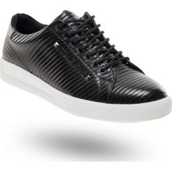 SNEAKERSY VERSACE JEANS. Czarne sneakersy męskie Versace Jeans, z paskami. Za 510,30 zł.