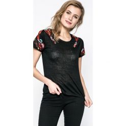 Answear - Top. Szare topy damskie marki ANSWEAR, uniwersalny, z dzianiny, z okrągłym kołnierzem. W wyprzedaży za 39,90 zł.