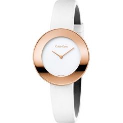 ZEGAREK CALVIN KLEIN Chic K7N236K2. Białe zegarki damskie marki Calvin Klein, ze stali. Za 1219,00 zł.