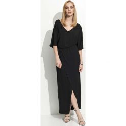 Czarna Maxi Sukienka z Zakładanym Dołem. Czarne sukienki damskie marki Molly.pl, na co dzień, s, bez wzorów, z jersey, eleganckie, bez kołnierzyka, bez rękawów, maxi, proste. Za 99,90 zł.