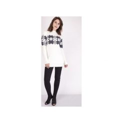 Sweter w skandynawskie wzory, SWE128 ecru/granat MKM. Niebieskie swetry klasyczne damskie marki Mkm swetry, na zimę, s, z dzianiny. Za 143,00 zł.