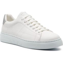 Sneakersy EMPORIO ARMANI - X4X226 XL704 N627 Opt.White/Silver. Białe sneakersy męskie Emporio Armani, na co dzień, bez wzorów, ze skóry ekologicznej, bez zapięcia. Za 689,00 zł.