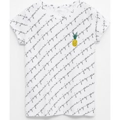 T-shirt z haftem - Biały. Białe t-shirty damskie Reserved, s, z haftami, bez kołnierzyka. Za 49,99 zł.