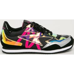 Armani Exchange - Buty. Białe buty sportowe damskie Armani Exchange, bez wzorów, z gumy, sportowe. Za 589,90 zł.