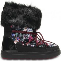 Crocs śniegowce Lodge Point Graphic Lace Boot W Tropical/Black 41,5. Czarne buty sportowe damskie Crocs, z nadrukiem, z gumy, bez obcasa. W wyprzedaży za 249,00 zł.