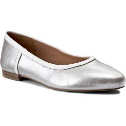 Baleriny CAPRICE - 9-22131-28 Silver Multi 942. Szare baleriny damskie Caprice, bez wzorów, ze skóry ekologicznej, bez obcasa, bez zapięcia. W wyprzedaży za 179,00 zł.