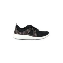 Buty Clarks COWLEY FAYE. Czarne trampki i tenisówki damskie Clarks, bez wzorów, bez zapięcia. Za 423,26 zł.