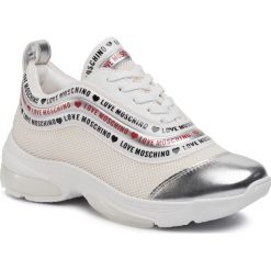 Sneakersy LOVE MOSCHINO - JA15135G1AIP310A Bian/Arge. Białe półbuty damskie Love Moschino, ze skóry ekologicznej. Za 949,00 zł.