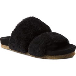 Klapki TORY BURCH - Sheldon Shearling Two 50166 Perfect Black 006. Czarne klapki damskie Tory Burch, bez wzorów, ze skóry, bez obcasa. W wyprzedaży za 769,00 zł.