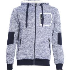 Niebieska Bluza Troubled. Niebieskie bluzy męskie rozpinane marki Born2be, m, z aplikacjami. Za 79,99 zł.