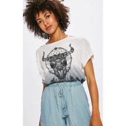 Medicine - Top Arizona Dream. Białe topy damskie MEDICINE, s, z nadrukiem, z bawełny, casualowe, bez kołnierzyka, z krótkim rękawem. W wyprzedaży za 29,90 zł.