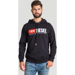 BLUZA DIESEL. Czarne bluzy męskie Diesel, m, z nadrukiem, z bawełny, z kapturem. Za 395,40 zł.
