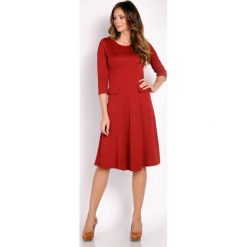 Bordo Sukienka Midi z Kieszeniami. Czerwone sukienki balowe marki Molly.pl, l, z dzianiny, midi, rozkloszowane. Za 129,00 zł.