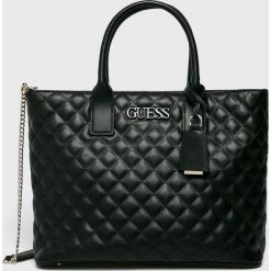 Guess Jeans - Torebka. Czarne torebki klasyczne damskie Guess Jeans, w paski, z bawełny, casualowe, na ramię, duże, bez dodatków. W wyprzedaży za 479,90 zł.