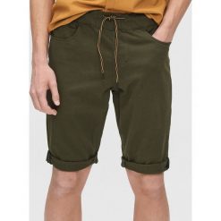 Krótkie szorty typu jogger - Khaki. Brązowe spodenki i szorty męskie Cropp, m, bez wzorów, krótkie. Za 79,99 zł.