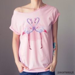 Flamingi jasnoróżowy krótki Oversize S-XXL. Różowe t-shirty damskie Pakamera, s, z nadrukiem, bez kołnierzyka. Za 85,00 zł.