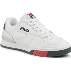 Sneakersy FILA - Netpoint 1010926.92N White/Fila Navy/Fila Red. Białe sneakersy męskie Fila, na co dzień, bez wzorów, ze skóry ekologicznej, bez zapięcia. W wyprzedaży za 339,00 zł.