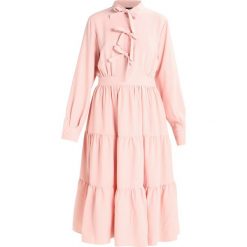 Sukienki hiszpanki: Sister Jane TIERED MIDI DRESS Sukienka koszulowa pink