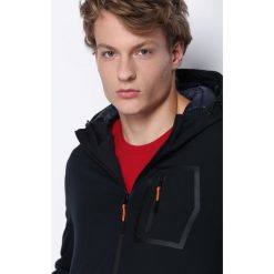 Granatowa Kurtka Correlation. Czarne marynarki męskie Born2be, xl, bez wzorów. Za 94,99 zł.