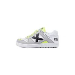 Buty Dziecko Munich Fashion CONTINENTAL KID V2. Białe trampki dziewczęce Munich Fashion, bez wzorów, bez zapięcia. Za 213,00 zł.