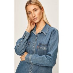 Levi's - Sukienka. Niebieskie sukienki damskie Levi's®, na co dzień, s, bez wzorów, z bawełny, casualowe, bez kołnierzyka, z długim rękawem, długie, mini, proste. Za 399,90 zł.