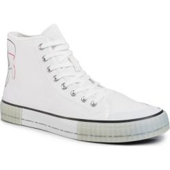 Tenisówki KARL LAGERFELD - KL50150 911. Białe półbuty męskie KARL LAGERFELD, na co dzień, bez wzorów, z gumy, eleganckie, bez zapięcia. Za 639,00 zł.