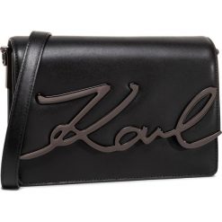 Torebka KARL LAGERFELD - 205W3002 Blk/Gn Mtl. Czarne listonoszki damskie KARL LAGERFELD, bez wzorów, ze skóry, bez dodatków. Za 1579,00 zł.