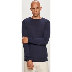 Marciano Guess - Sweter. Niebieskie swetry męskie MARCIANO GUESS, s, z aplikacjami, z jedwabiu, z okrągłym kołnierzem, bez kaptura. W wyprzedaży za 299,90 zł.