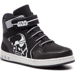 Sneakersy STAR WARS - CP23-5580-1LC Black. Czarne trampki chłopięce Star Wars, z motywem z bajki, ze skóry ekologicznej, retro, bez zapięcia. Za 99,99 zł.
