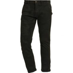 Chinosy męskie: Casual Friday Chinosy capers