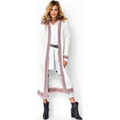 Długi sweter oversize ecru. Swetry damskie e-margeritka.pl, s, bez wzorów, klasyczne, z długim rękawem, długie, bez kaptura. Za 218,99 zł.
