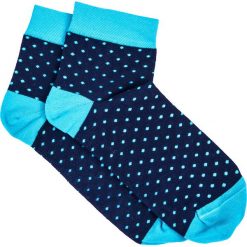 SKARPETY MĘSKIE WE WZORY U14 - NIEBIESKIE. Niebieskie skarpetki męskie marki Ombre Clothing, z bawełny. Za 7,99 zł.