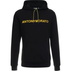 Antony Morato FELPA CON CAPPUCCIO E STAMPA LOGATA Bluza z kapturem nero. Zielone bluzy męskie rozpinane marki Antony Morato, m, z bawełny. Za 379,00 zł.