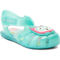 Sandały ZAXY - Glow In The Dark Baby 82443 Green 90064 AA385001 33412. Zielone sandały dziewczęce Zaxy, z tworzywa sztucznego, bez zapięcia. Za 119,00 zł.
