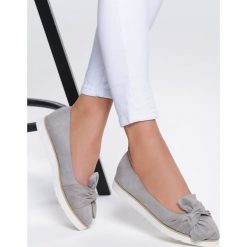 Szare Balerinki Black Mustard. Szare baleriny damskie Renee, bez wzorów, bez obcasa. Za 39,99 zł.