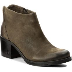 Botki CARINII - B3016/N I43-000-POL-861. Zielone buty zimowe damskie marki Carinii, z nubiku, na obcasie. W wyprzedaży za 199,00 zł.