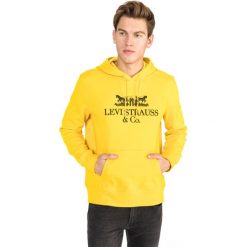 Levi's Bluza Żółty. Żółte bluzy męskie Levi's®, s, z nadrukiem, z bawełny, bez kołnierzyka, bez rękawów, bez kaptura. Za 309,95 zł.