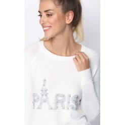 Biała Tunika Long Way. Białe tuniki damskie marki Born2be, xl, z aplikacjami, z dzianiny, z okrągłym kołnierzem, z długim rękawem. Za 34,99 zł.