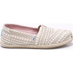 Toms - Espadryle. Brązowe espadryle damskie Toms, bez wzorów, z gumy, bez obcasa, na płaskiej podeszwie. W wyprzedaży za 199,90 zł.